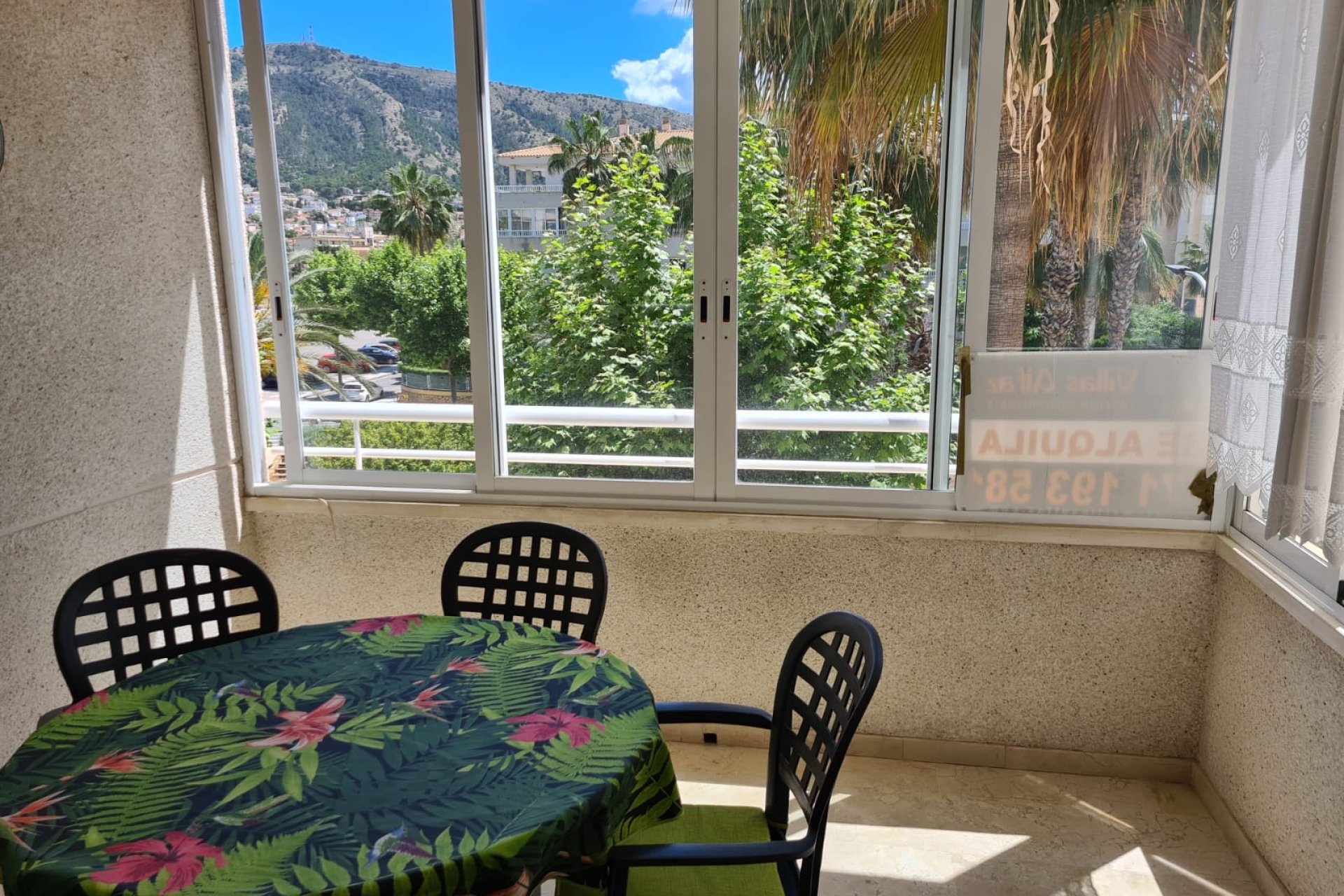 Alquiler corta estancia - Apartamento / piso -
Albir