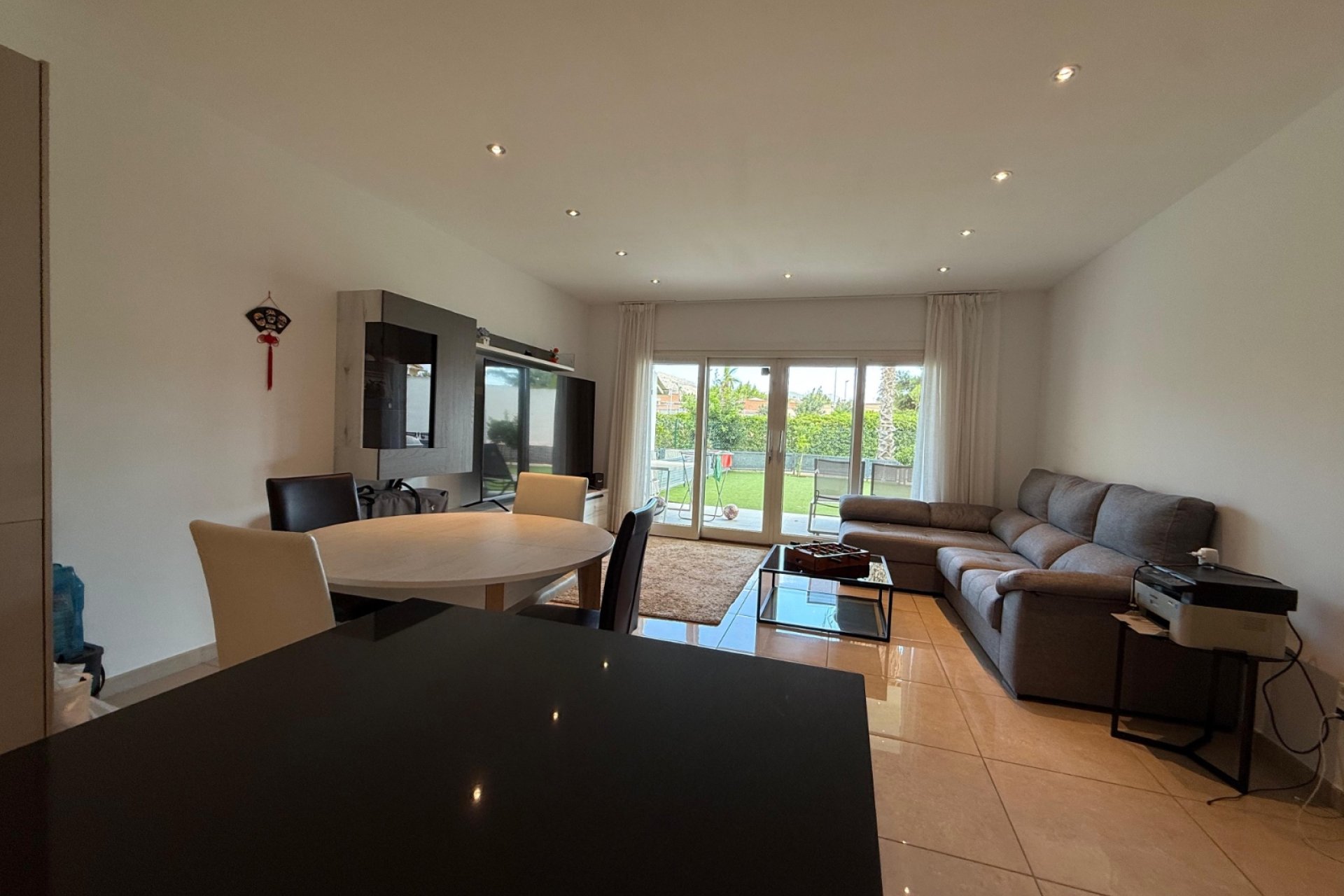 Alquiler corta estancia - Apartamento / piso -
Albir