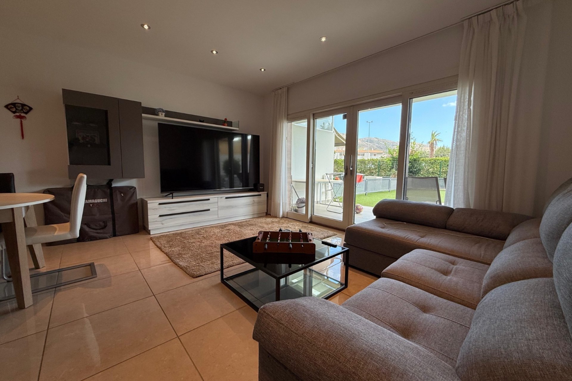 Alquiler corta estancia - Apartamento / piso -
Albir