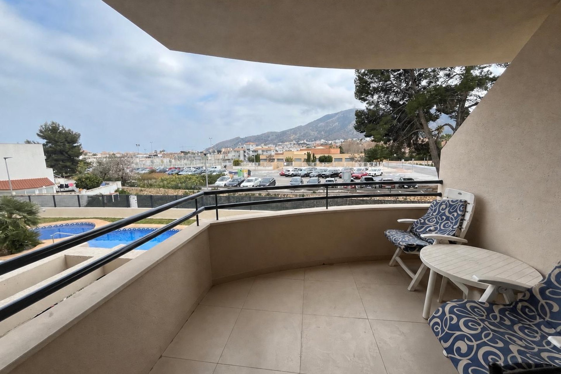 Alquiler corta estancia - Apartamento / Piso -
Albir
