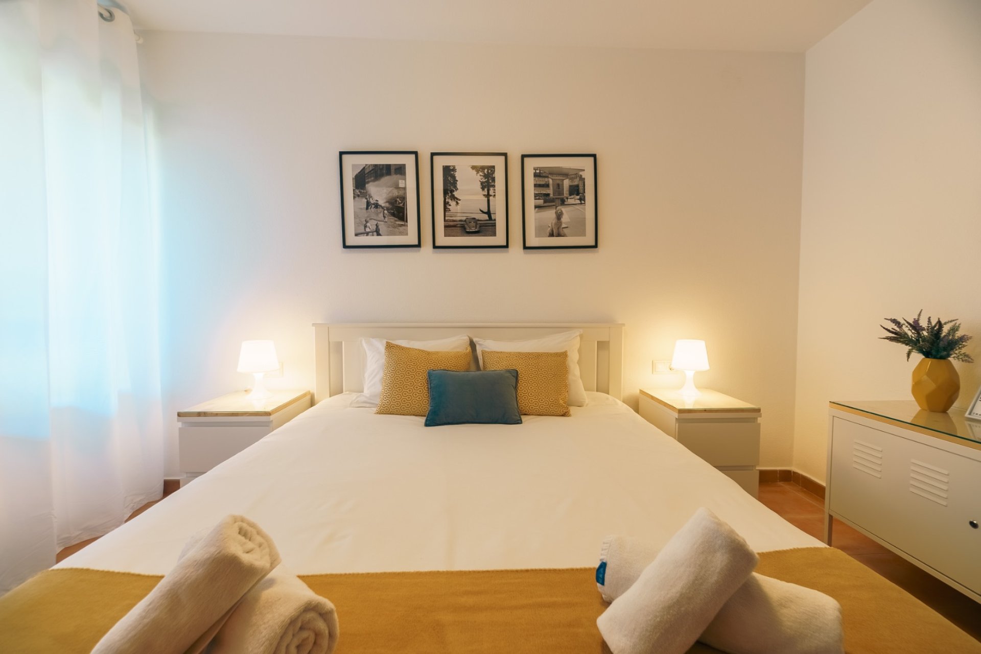 Alquiler corta estancia - Apartamento / piso -
Albir