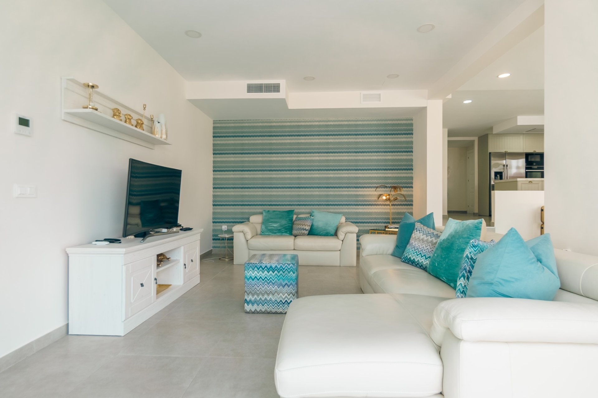 Alquiler corta estancia - Chalet / Villa  -
Albir