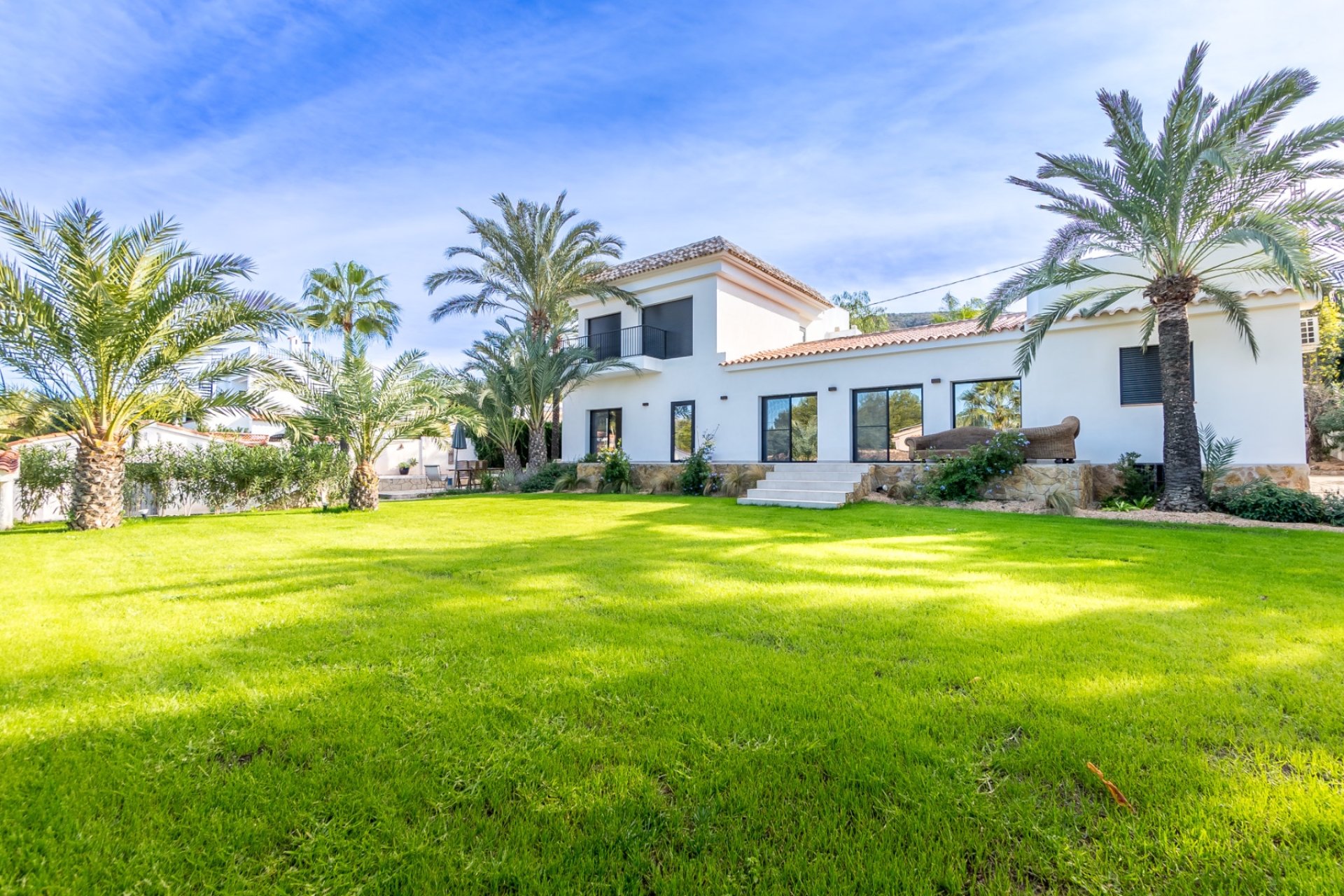 Alquiler corta estancia - Chalet / Villa  -
Albir