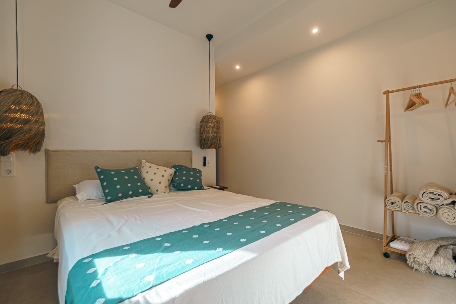 Alquiler corta estancia - Chalet / Villa  -
Albir