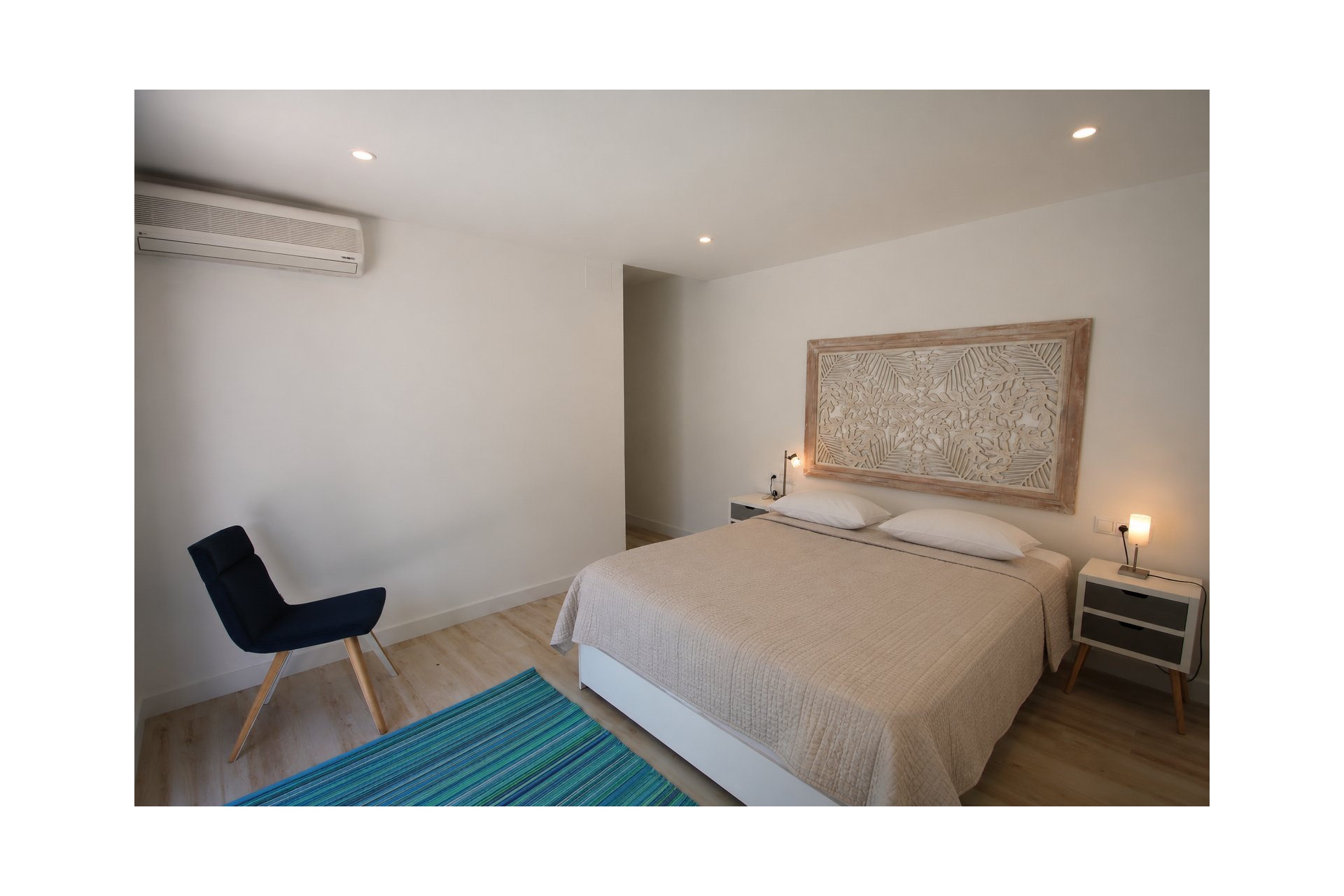 Alquiler corta estancia - Chalet / Villa  -
Albir