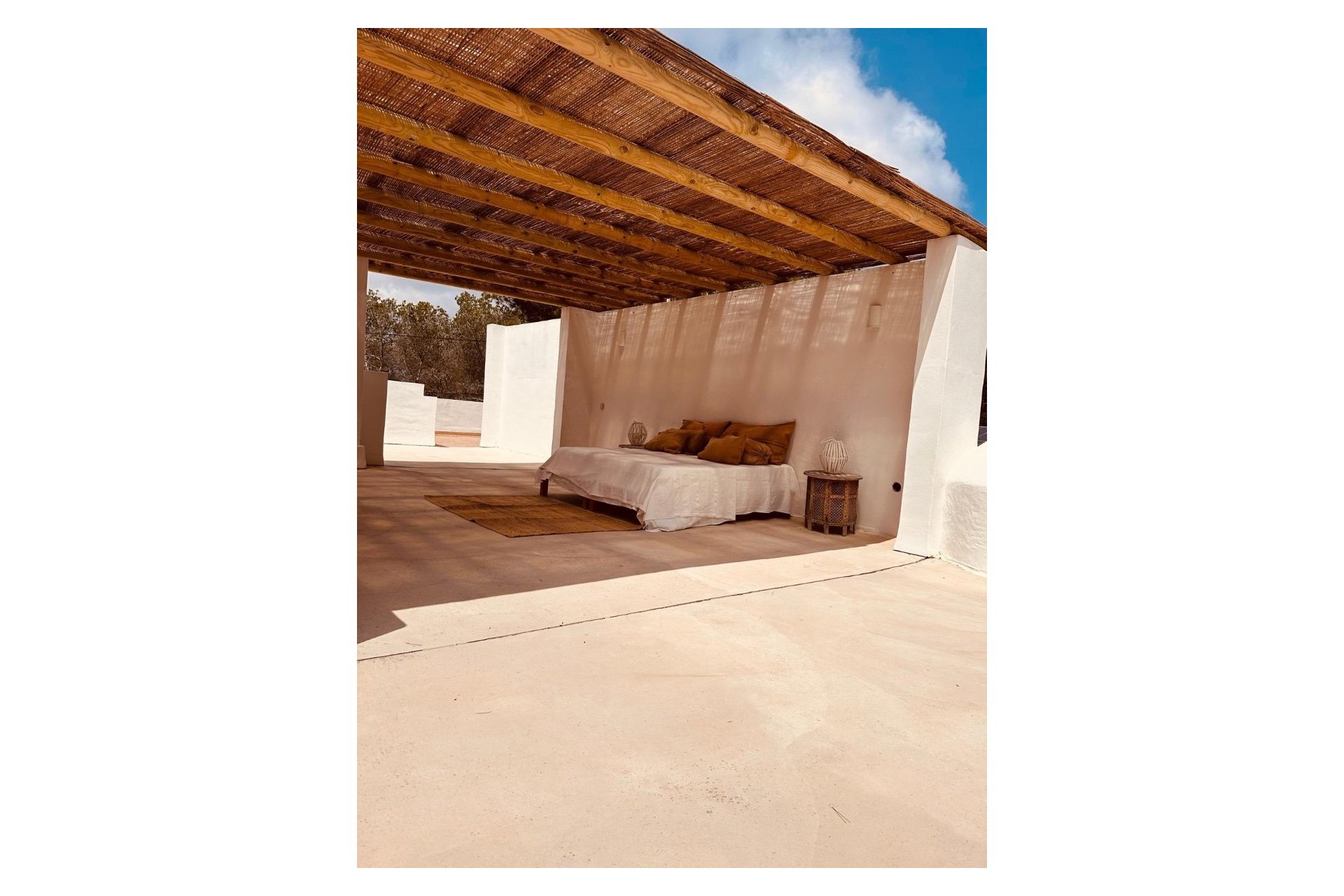 Alquiler corta estancia - Chalet / Villa  -
Formentera del Segura