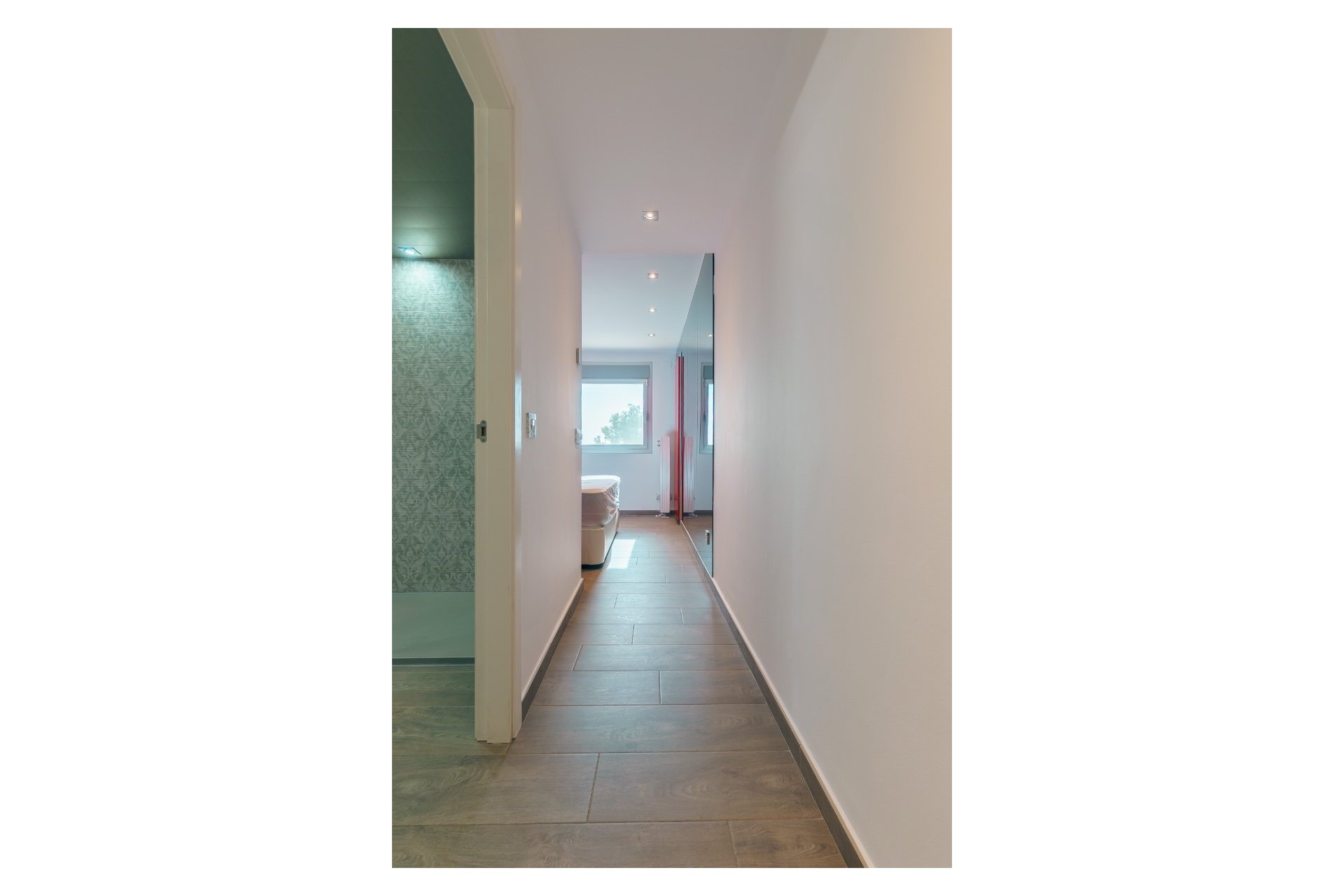  Alquiler larga estancia - Apartamento / piso -
Altea