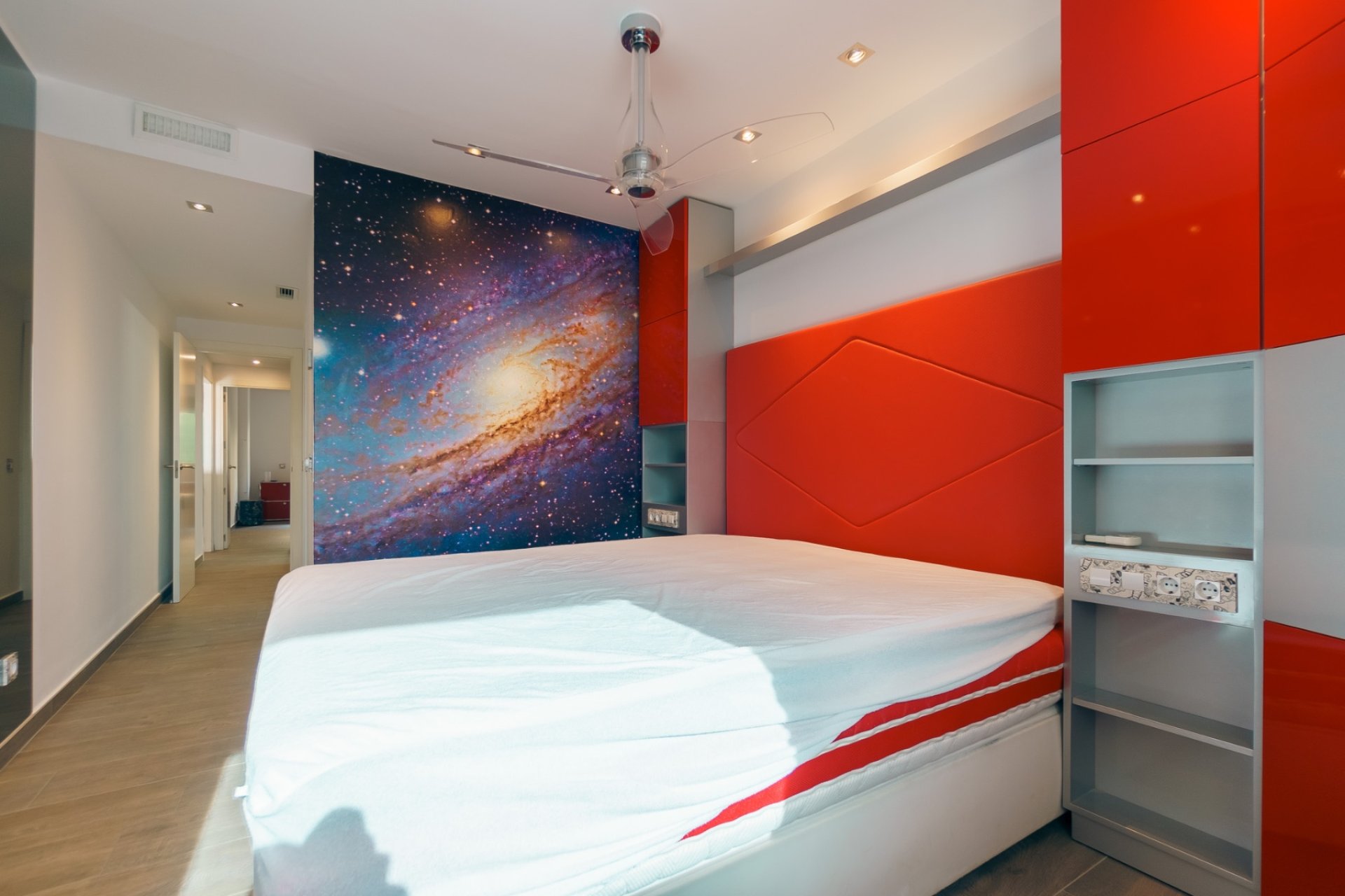  Alquiler larga estancia - Apartamento / piso -
Altea