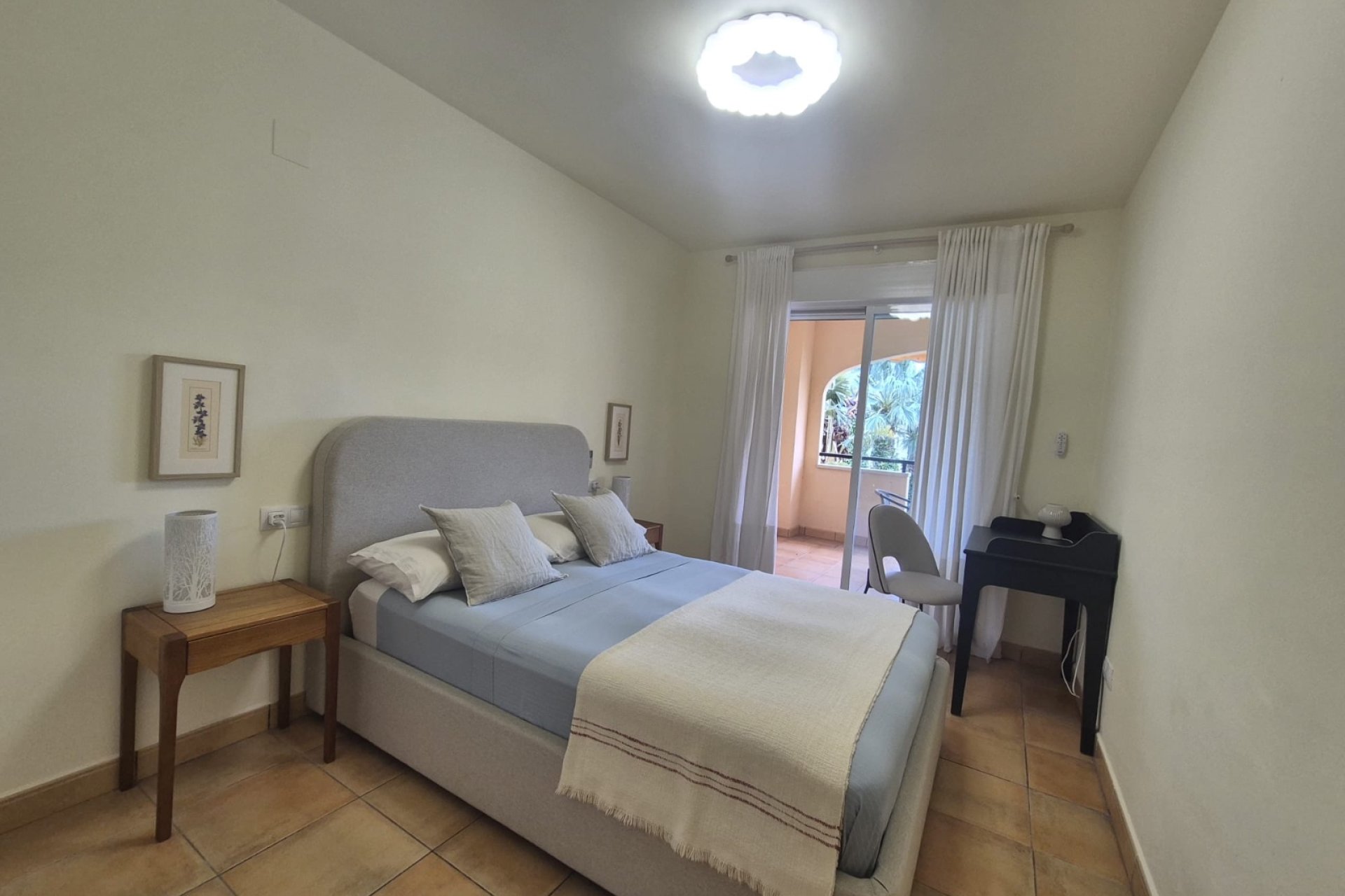  Alquiler larga estancia - Apartamento / piso -
Altea
