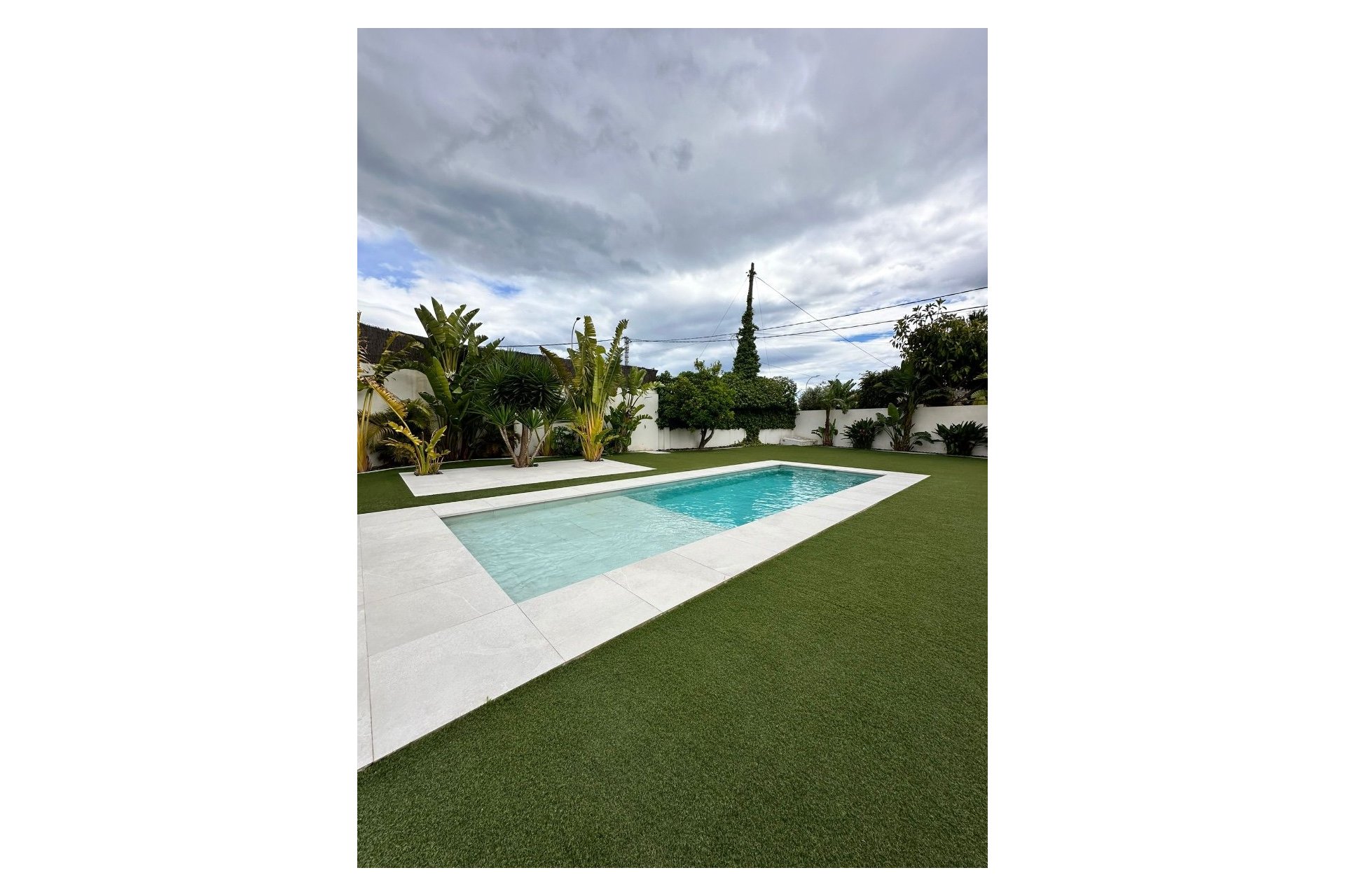  Alquiler larga estancia - Chalet / Villa  -
Albir