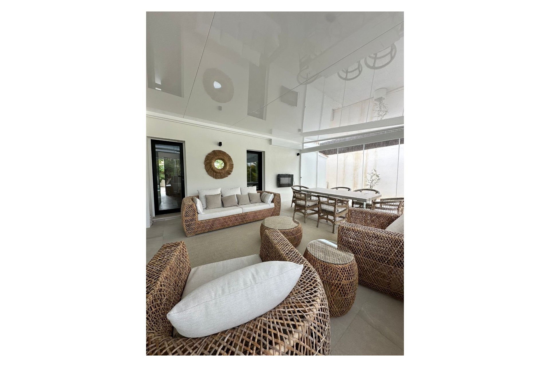  Alquiler larga estancia - Chalet / Villa  -
Albir