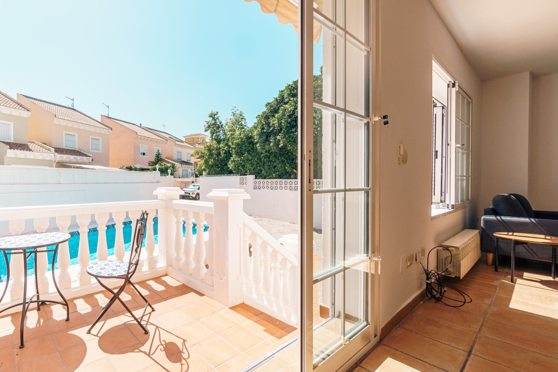  Alquiler larga estancia - Chalet / Villa  -
Albir