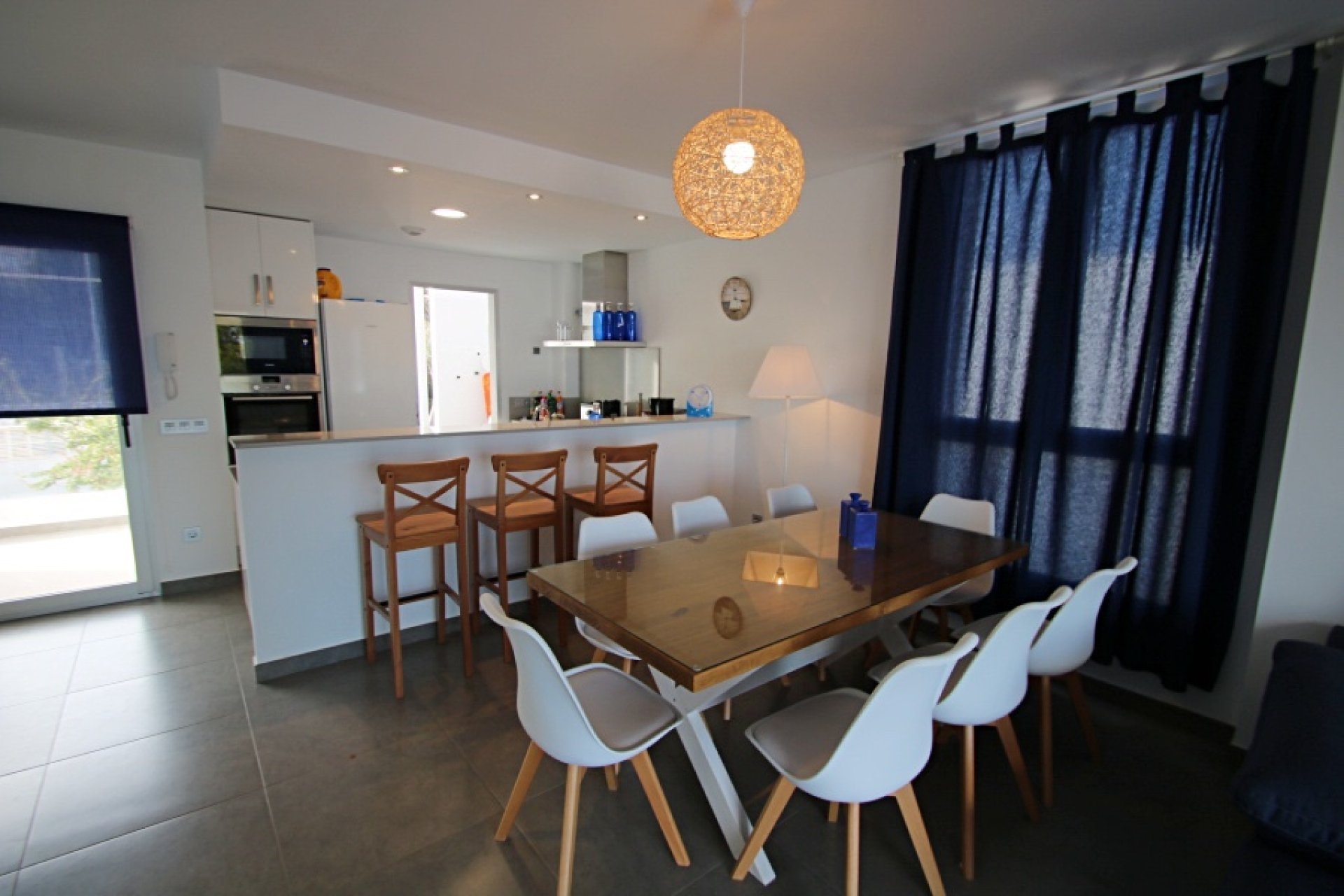  Alquiler larga estancia - Chalet / Villa  -
Albir
