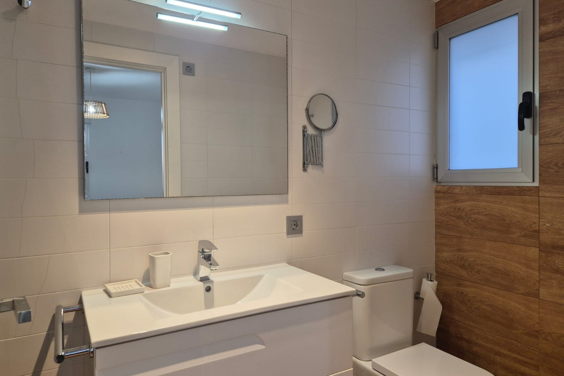  Alquiler larga estancia - Chalet / Villa  -
Albir