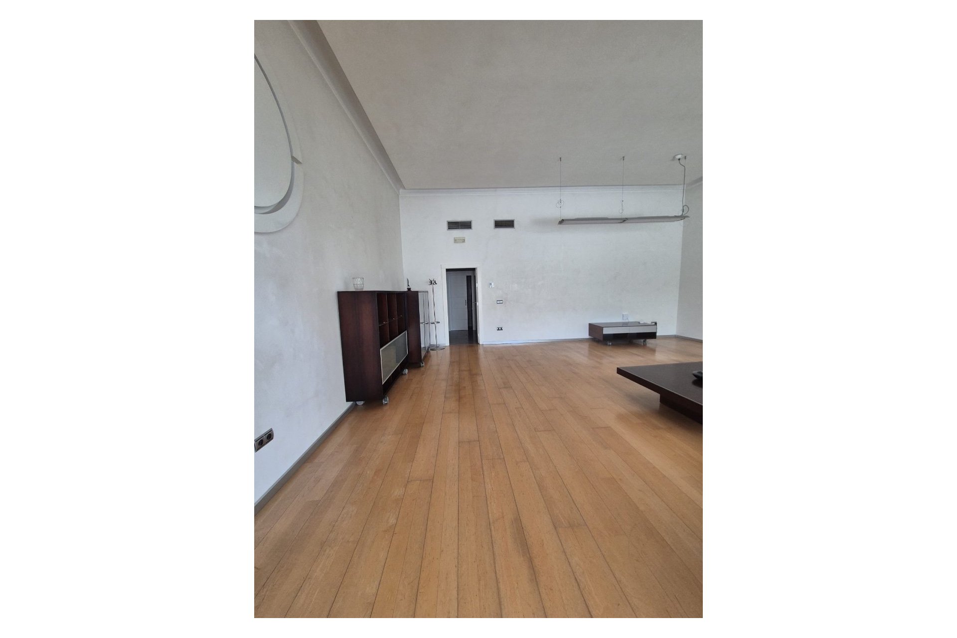  Alquiler larga estancia - Comercial -
Albir