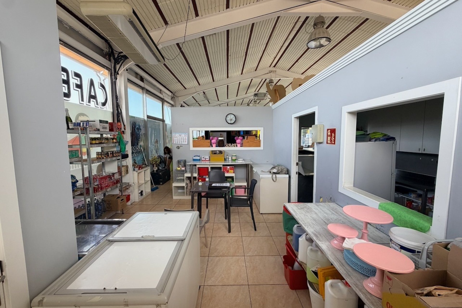  Alquiler larga estancia - Comercial -
La Nucía