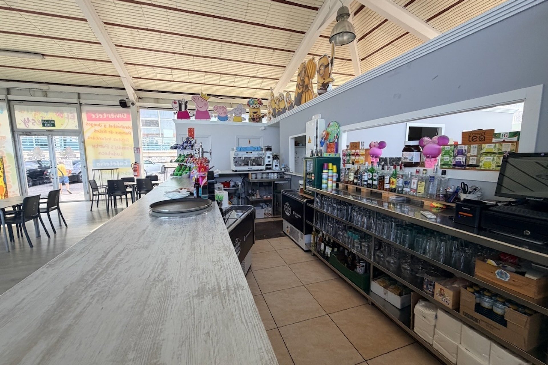  Alquiler larga estancia - Comercial -
La Nucía