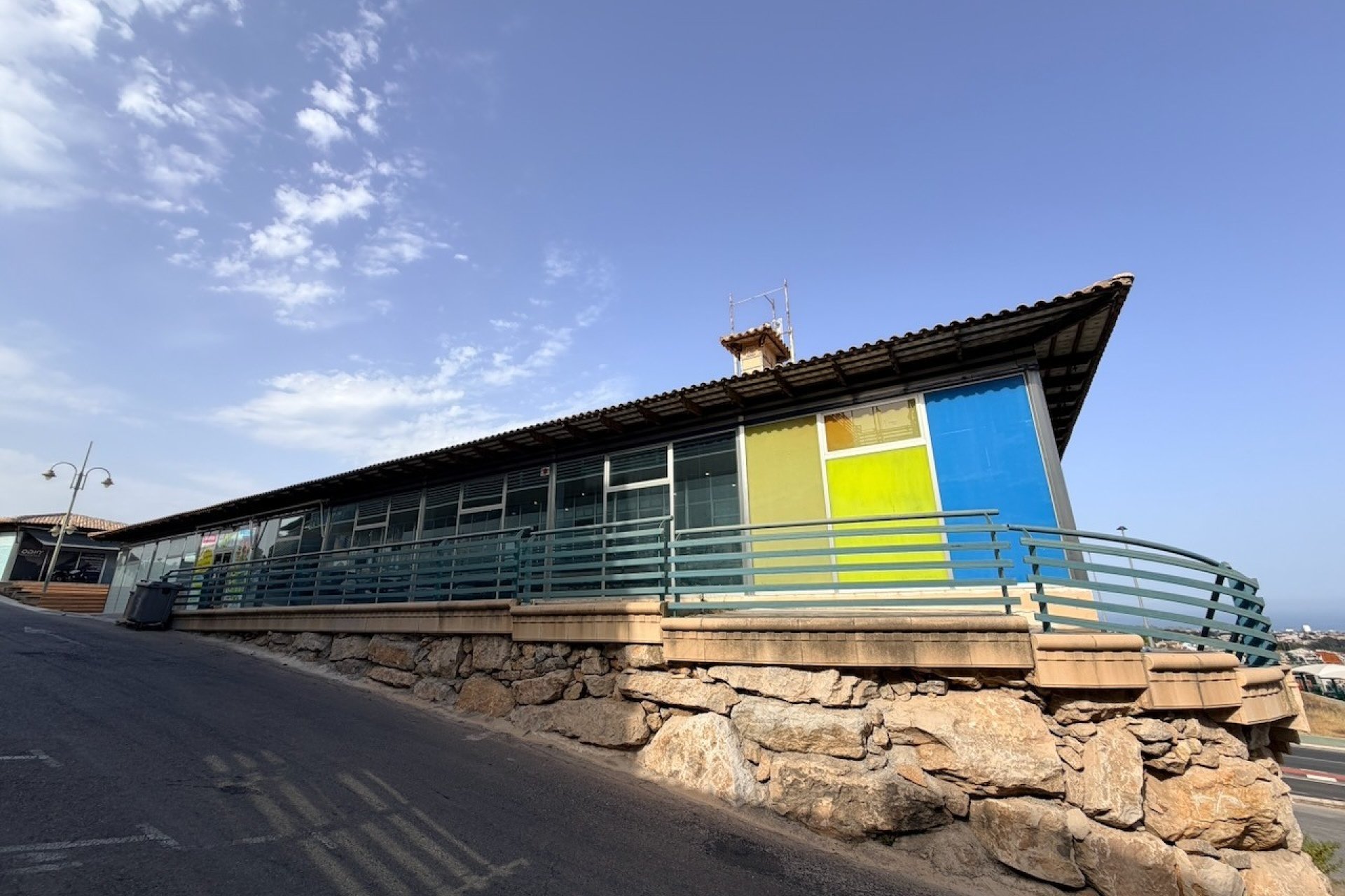  Alquiler larga estancia - Comercial -
La Nucía
