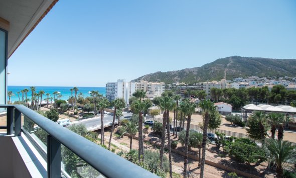 Apartamento / piso - Alquiler corta estancia - Alfas del Pí -
                Albir