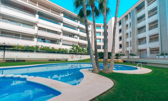 Apartamento / Piso - Reventa - Albir -
                Albir