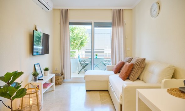 Appartement / Flat - Verhuur Korte Termijn - Albir - Albir