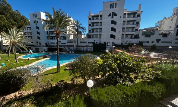 Appartement - Location à court terme - Albir -
                Albir