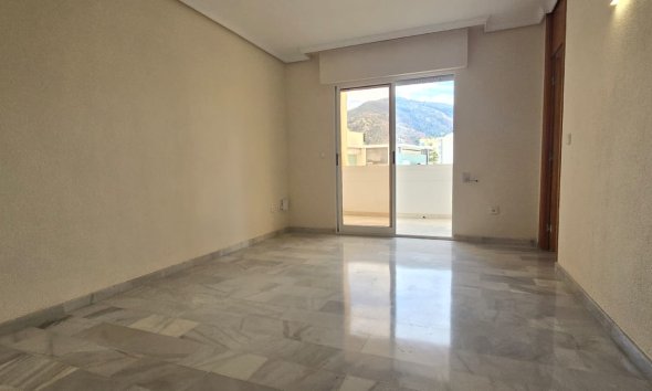 Appartement - Revente - Albir -
                Albir