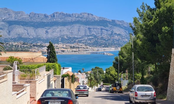 Bungalow - Long Term Rental -
            Albir - ALQ 225