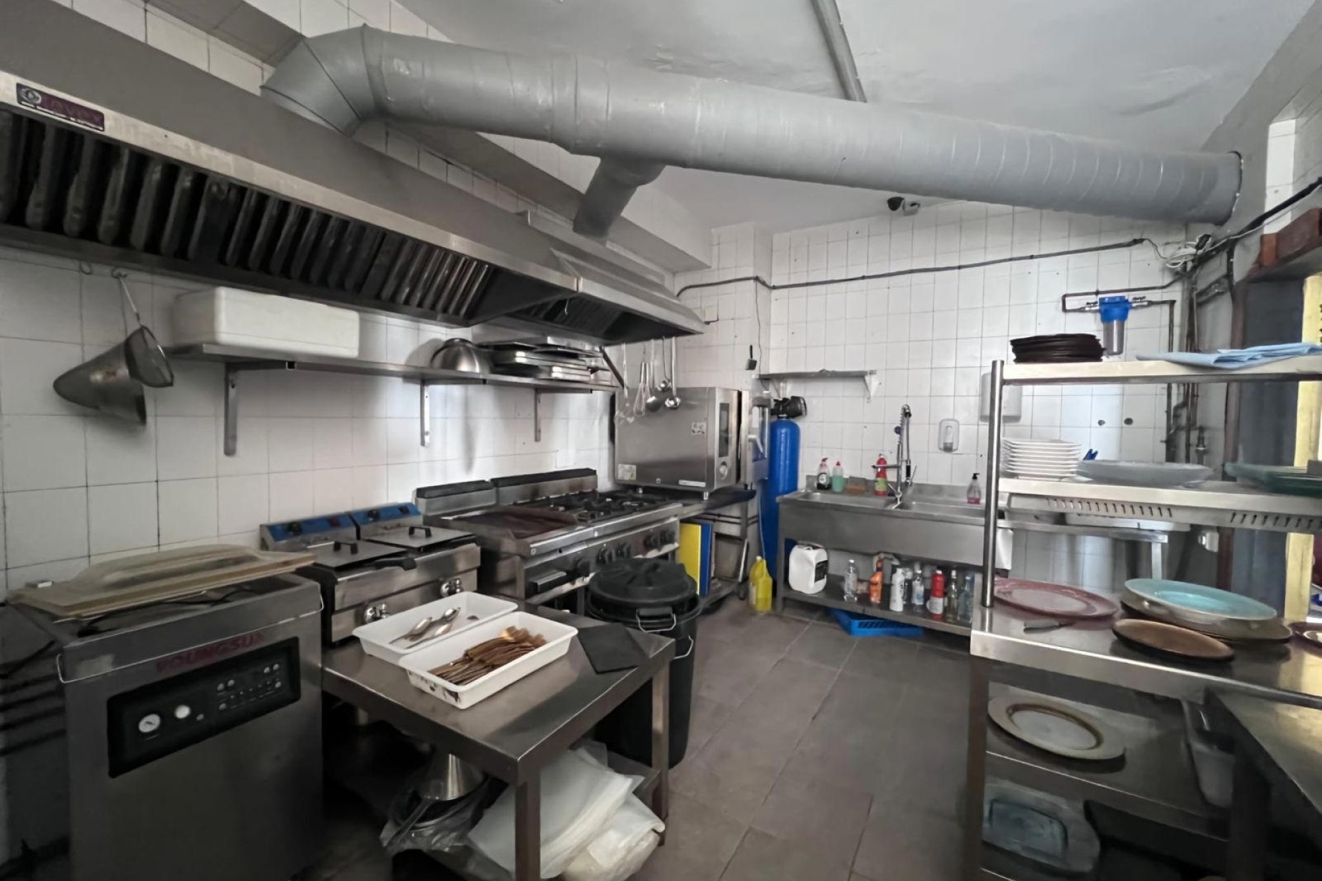 Business transfer - Commercial -
Altea