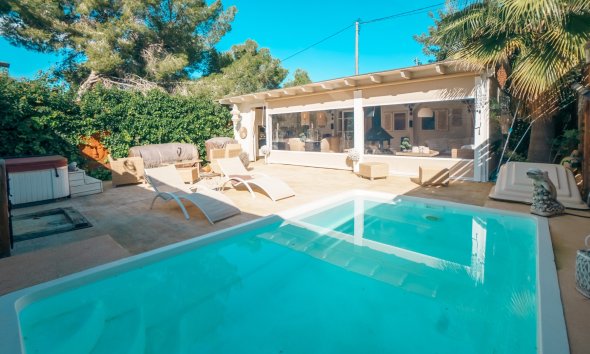 Chalet - Location à long terme - Albir -
                Albir