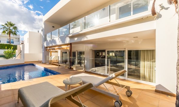 Chalet / Villa - Herverkoop - Albir - Albir