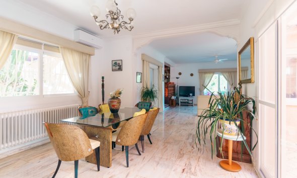 Chalet / Villa - Herverkoop - Albir - Albir