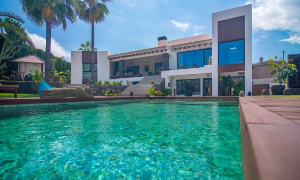  Chalet / Villa - Revente - Albir - Albir