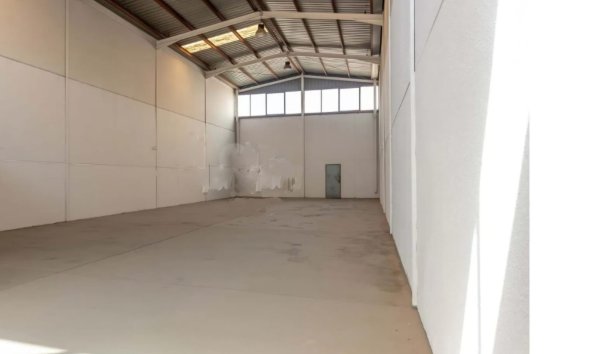 Comercial - Reventa - Finestrat -
                Polígono