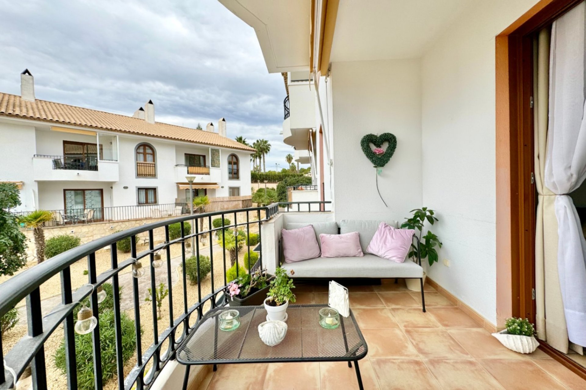 Herverkoop - apartment -
Alfaz del Pi - Alfas del Pí