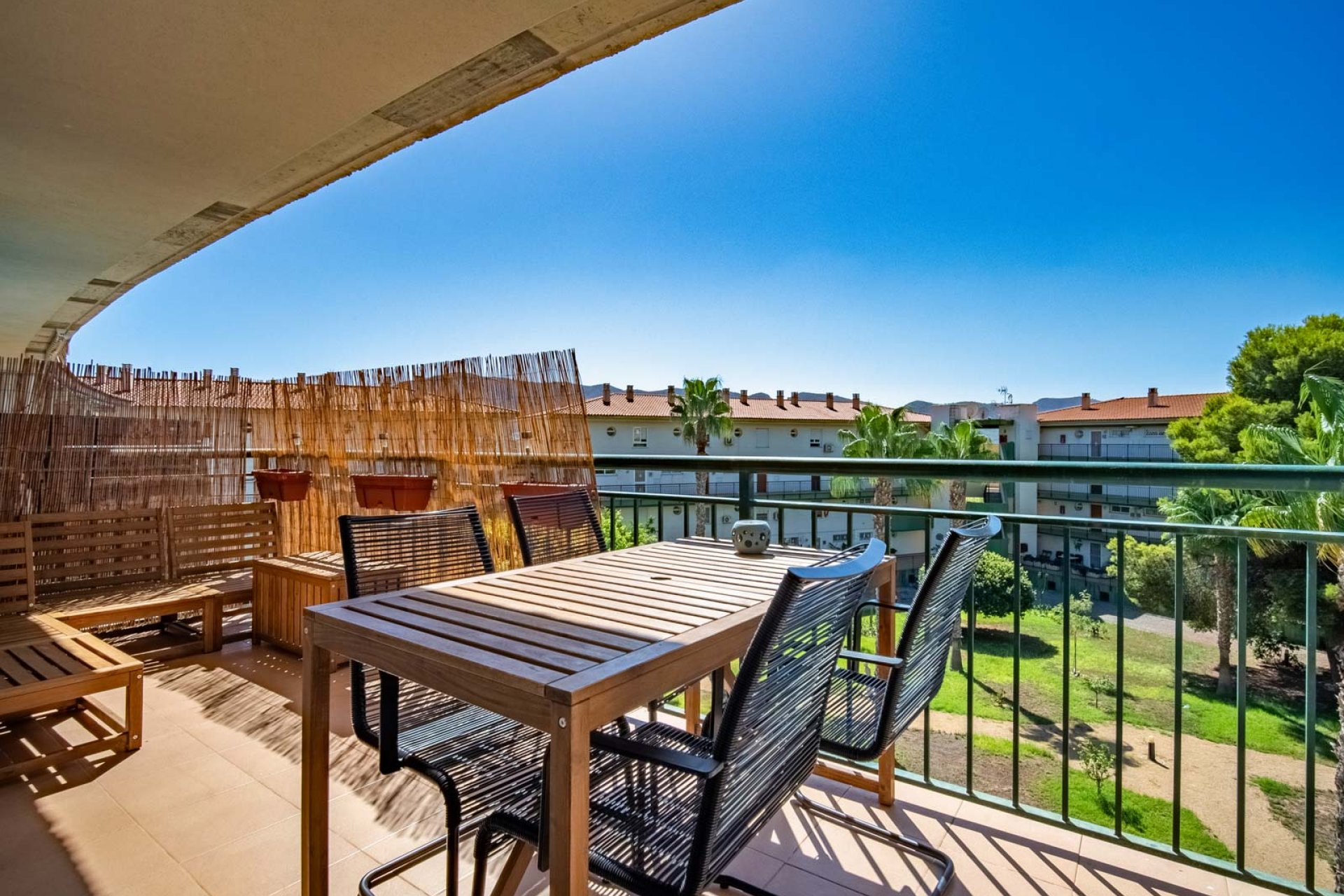 Herverkoop - Apartment -
Alfaz del Pi - Arabi