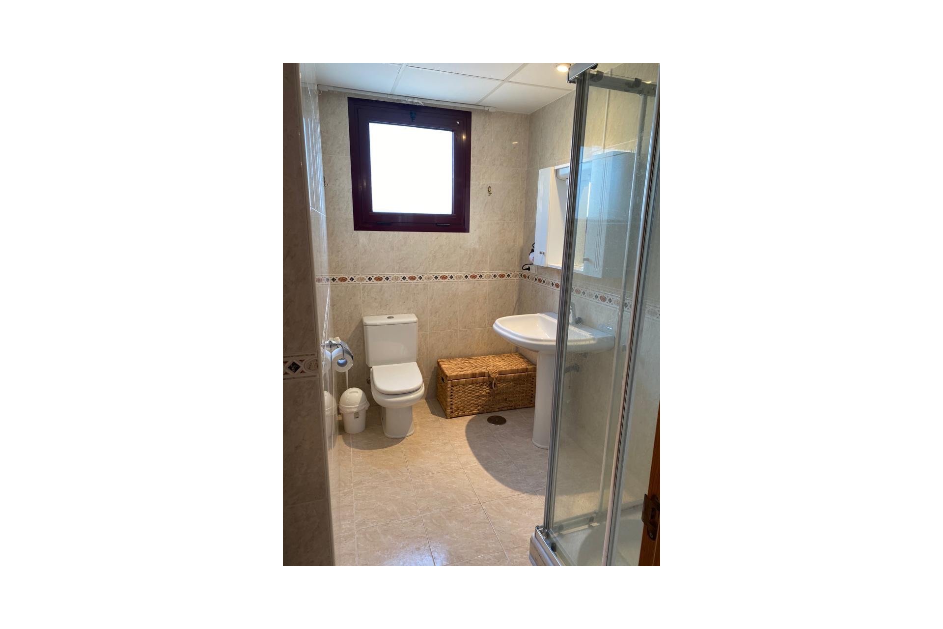 Herverkoop - Appartement / flat -
Albir