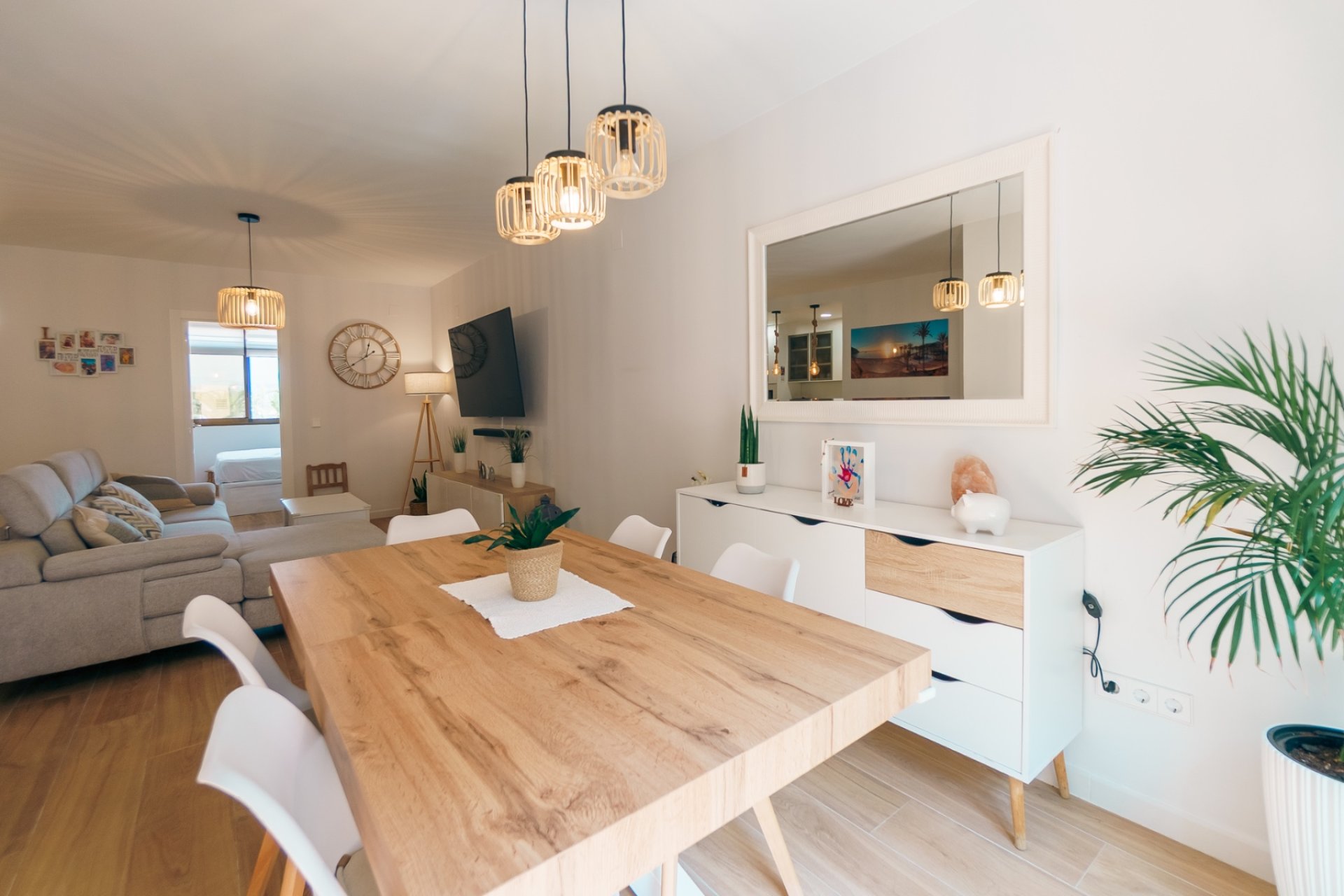 Herverkoop - Appartement / flat -
Albir