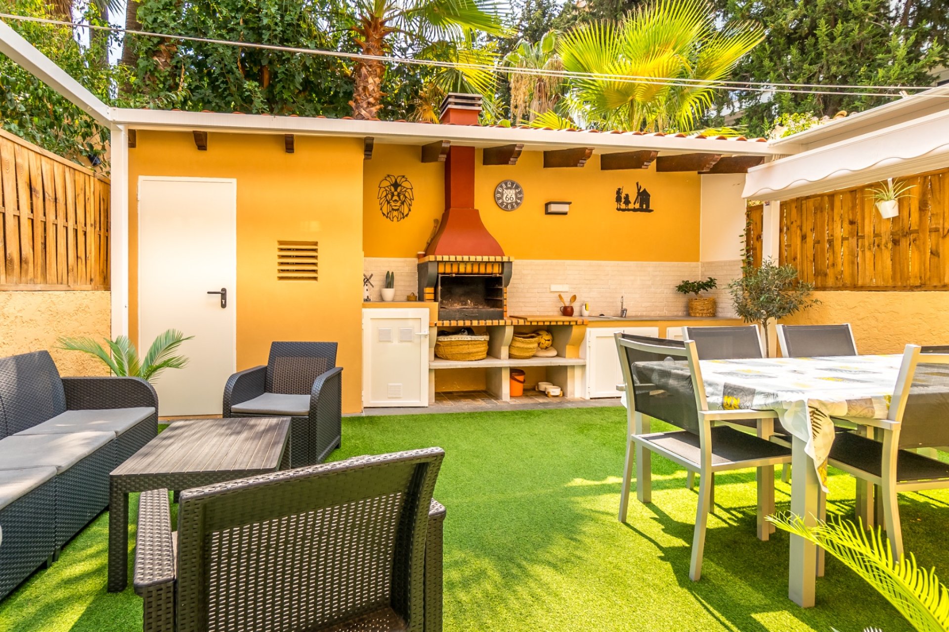 Herverkoop - Appartement / flat -
Albir