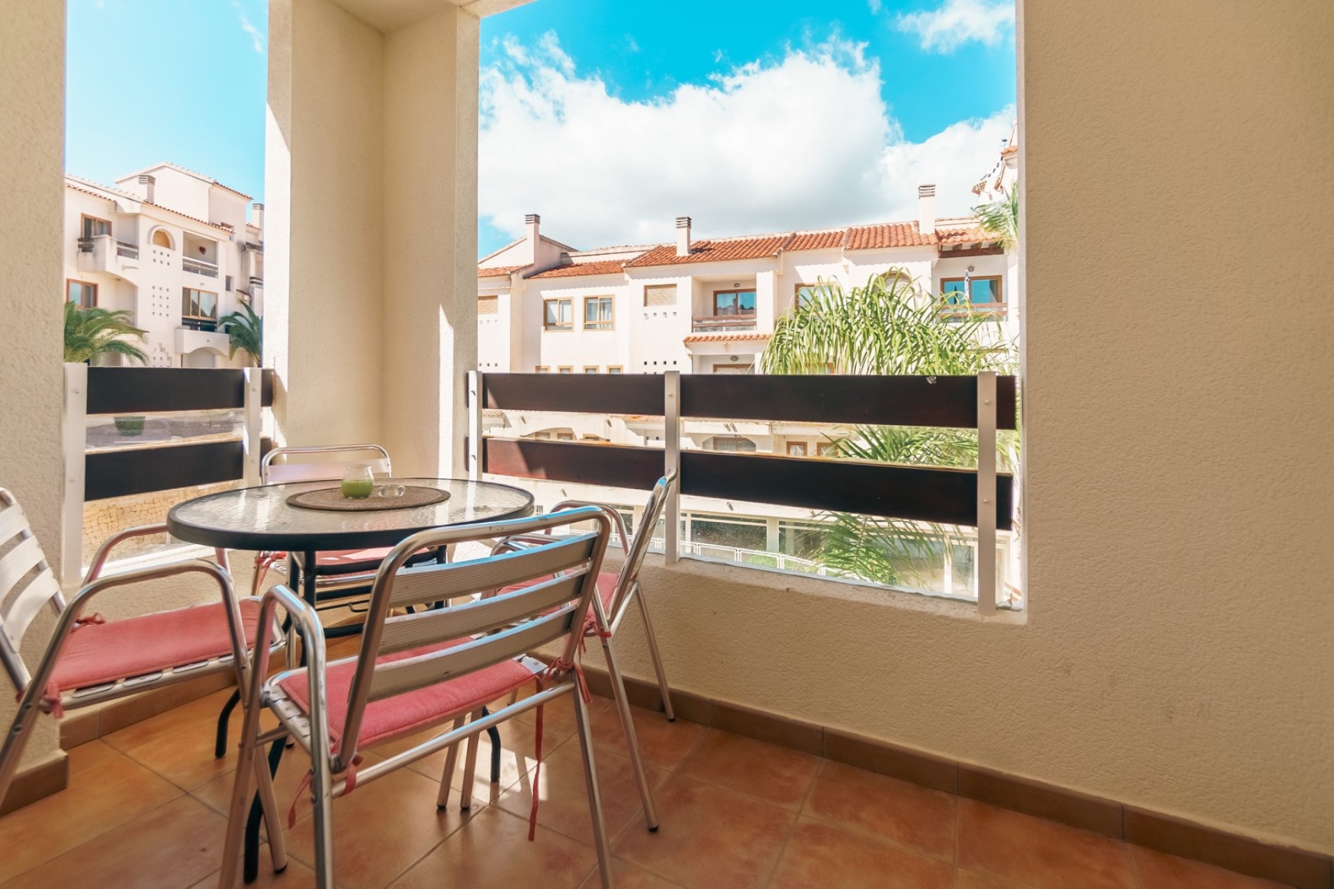 Herverkoop - Appartement / flat -
Albir