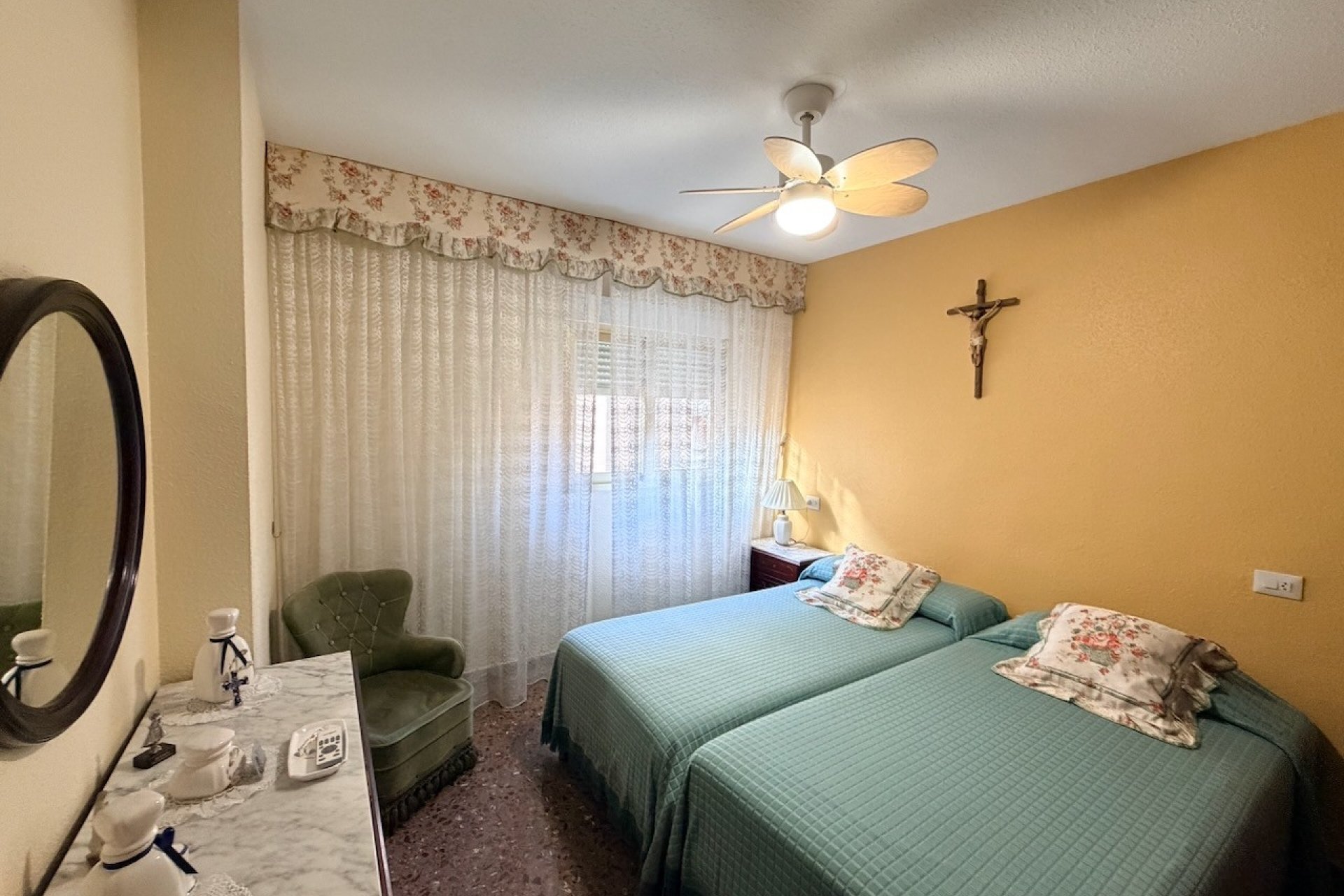 Herverkoop - Appartement / Flat -
Benidorm - Colonia Madrid / Foietes