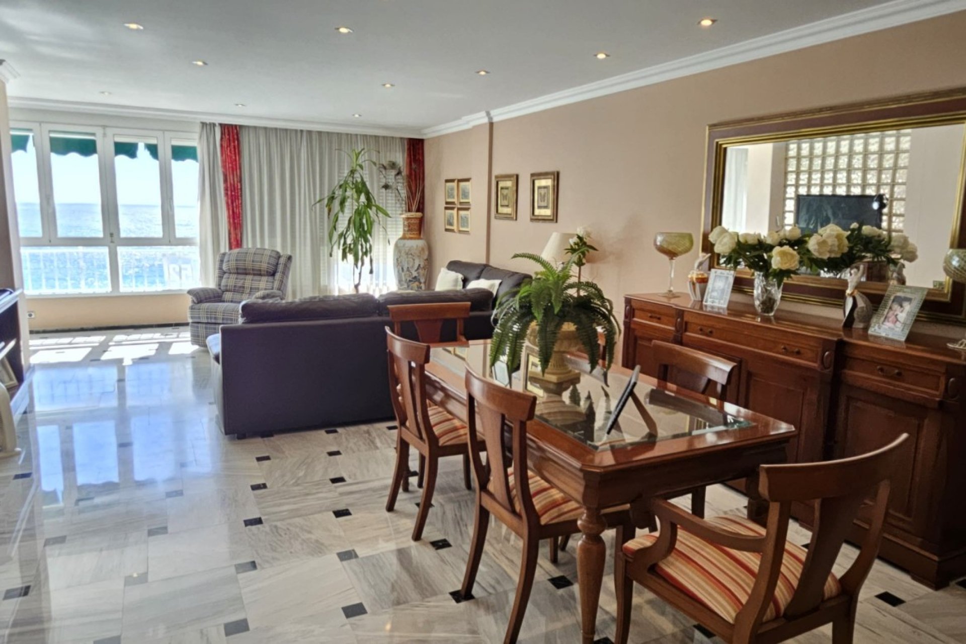 Herverkoop - Appartement / flat -
Benidorm - Levante