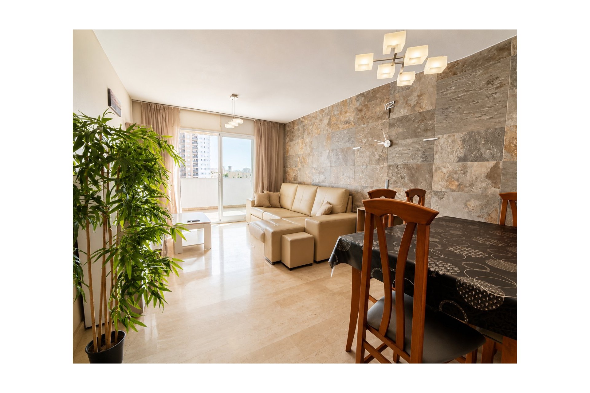 Herverkoop - Appartement / Flat -
Benidorm - Poniente