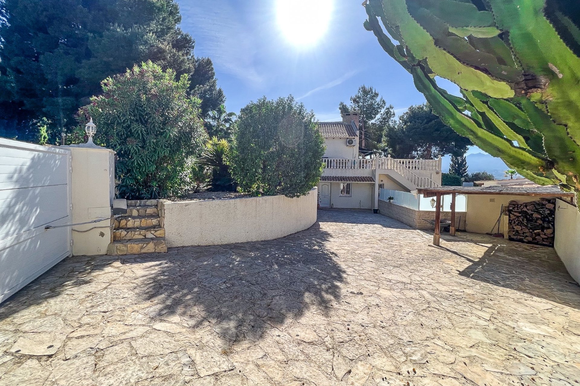 Herverkoop - Chalet / Villa -
Albir