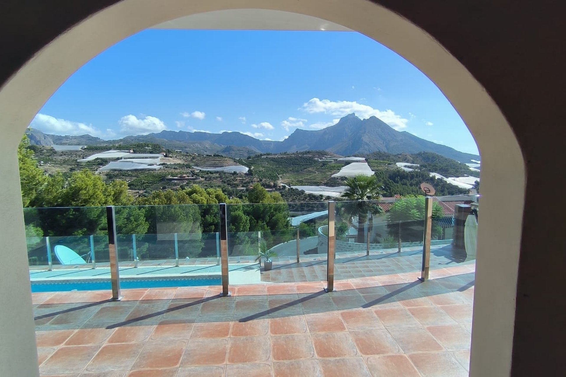 Herverkoop - Chalet / Villa -
Callosa De Ensarrià