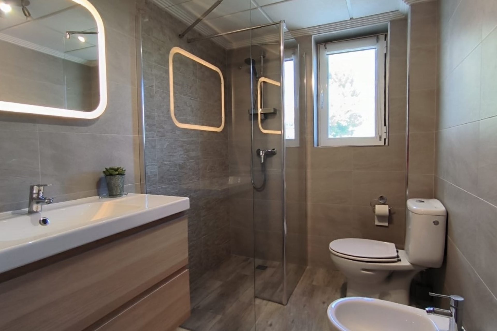 Herverkoop - Chalet / Villa -
Callosa De Ensarrià