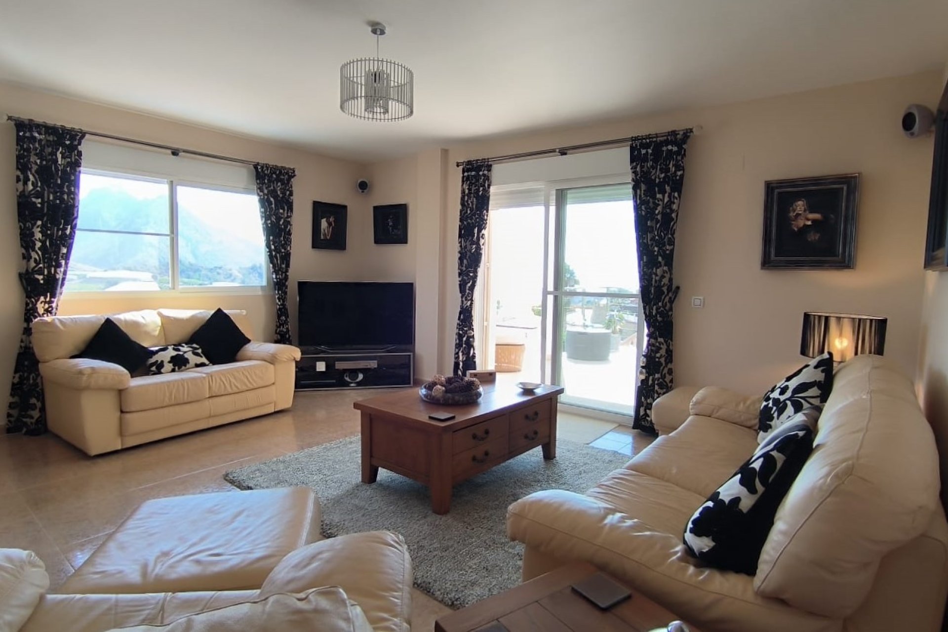 Herverkoop - Chalet / Villa -
Callosa De Ensarrià