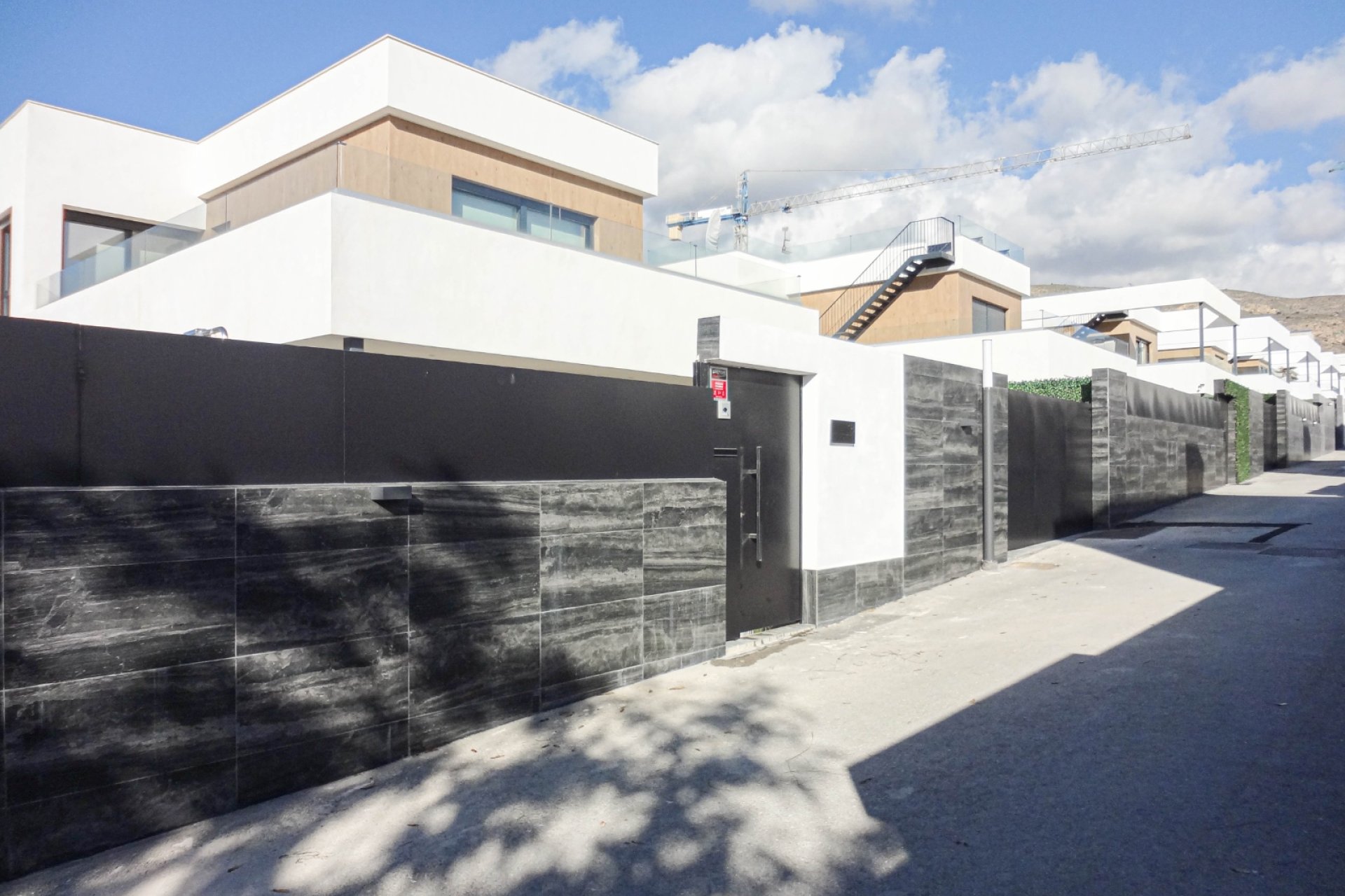 Herverkoop - Chalet / Villa -
Finestrat