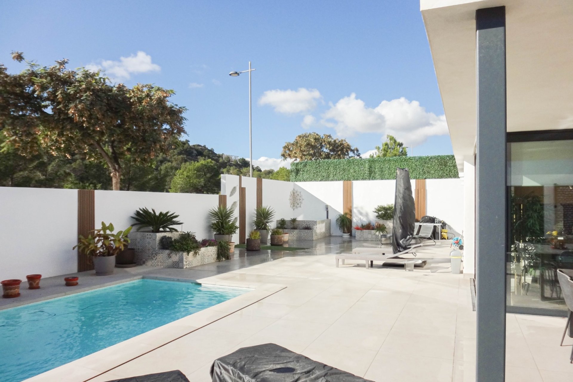 Herverkoop - Chalet / Villa -
Finestrat