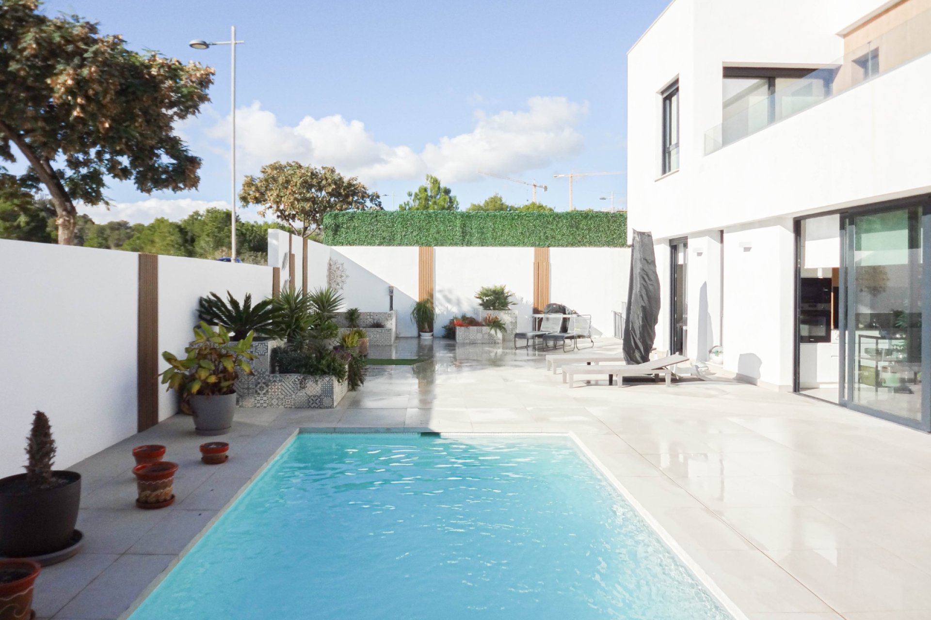 Herverkoop - Chalet / Villa -
Finestrat